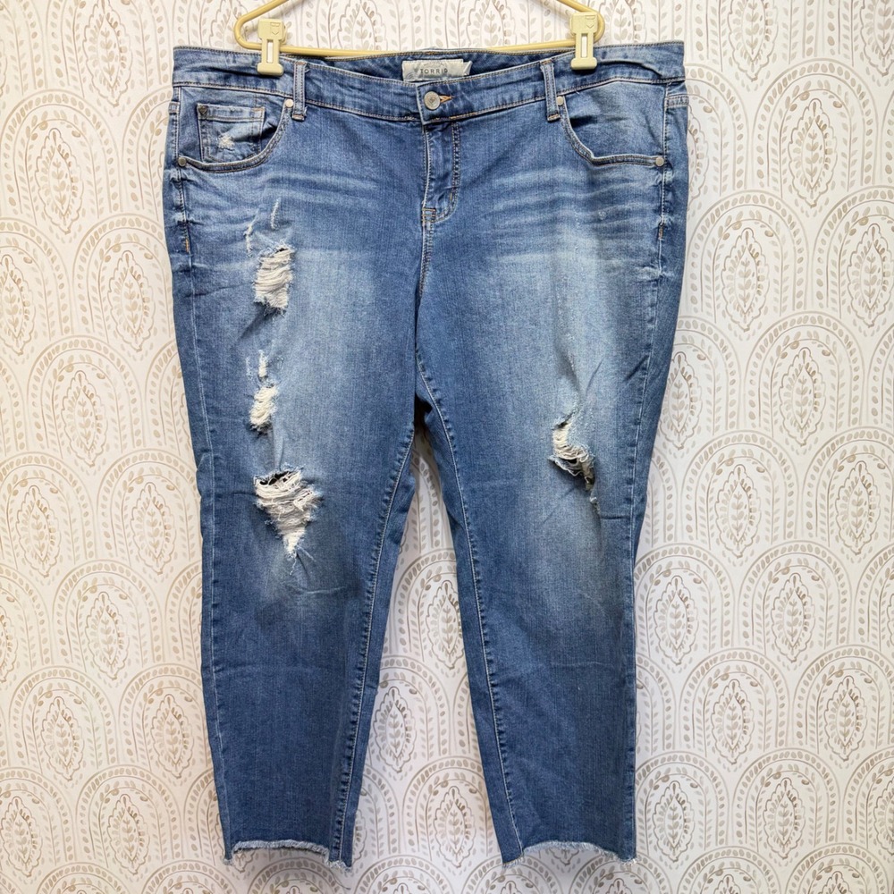 Torrid Boyfriend Jeans Women 22‎ Blue Distressed Ripped Raw Hem Stretch Denim